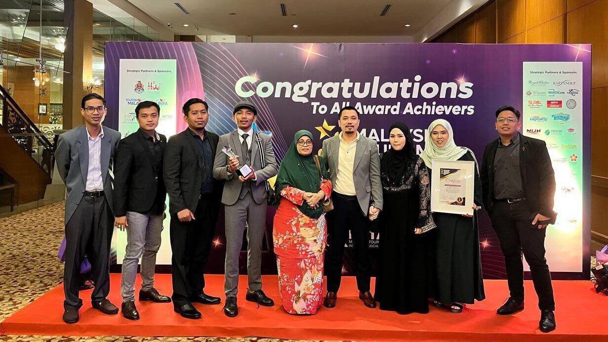 Nuh Travel di Malaysia Tourism Industry Award 2022