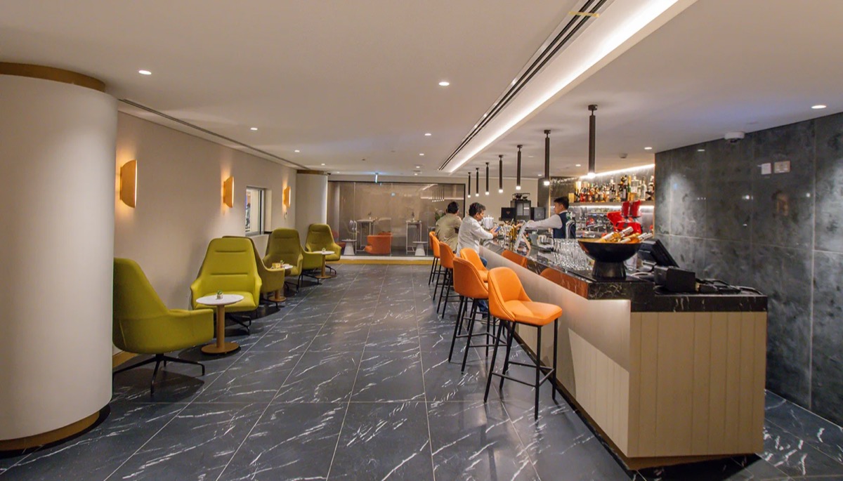 Pearl Lounge di Abu Dhabi · AUH